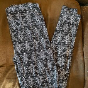 Like New LuLaRoe OS Leggings